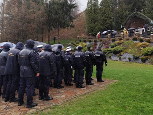 policjanci