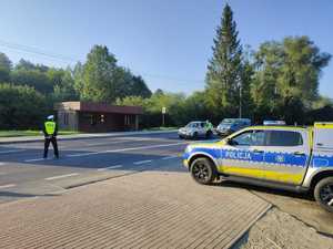 policjanci w trakcie kontroli trzeźwości