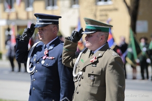 Policjanci biorący udział w uroczystościach z okazji Święta uchwalenia Konstytucji 3 Maja